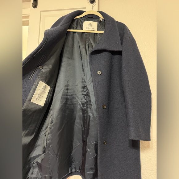 Aritzia Babaton Wool Coat - Picture 4 of 6